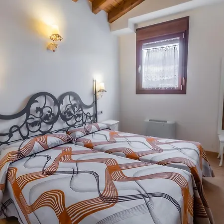Apartamentos Santo Domingo de Silos Apartamento *