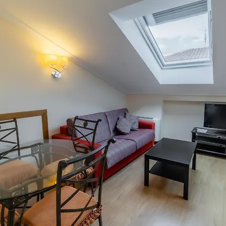 & Santo Domingo De Silos