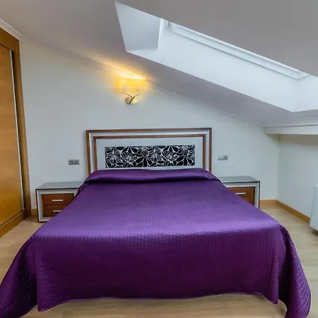 Apartamentos Santo Domingo de Silos