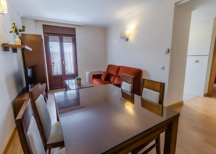 & * Santo Domingo De Silos