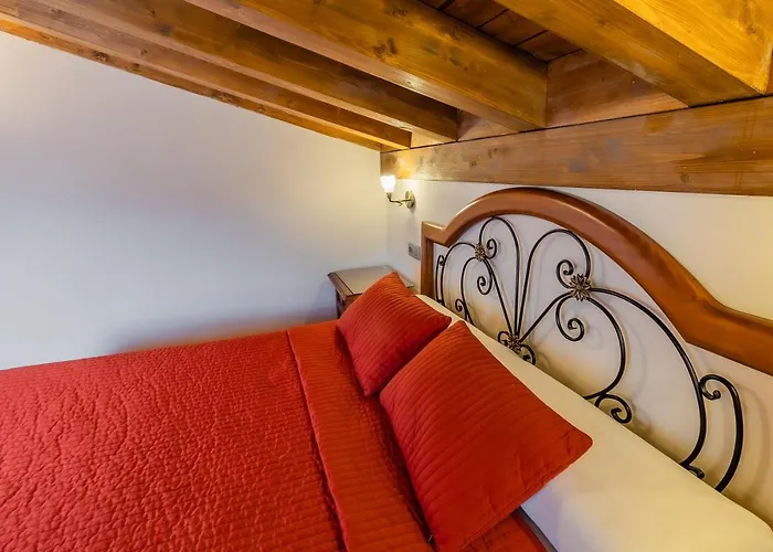 & Santo Domingo De Silos