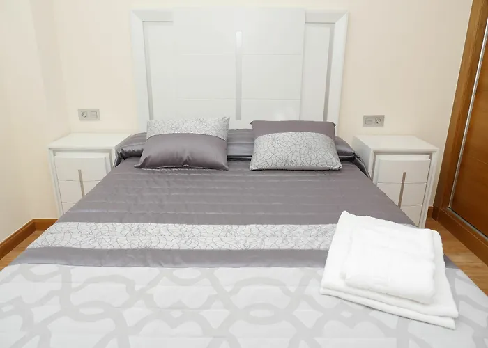 & Santo Domingo De Silos